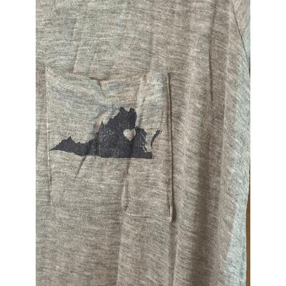 Altar'd State womens grey vneck top blouse home town VIRGINIA.  Small - Picture 2 of 5